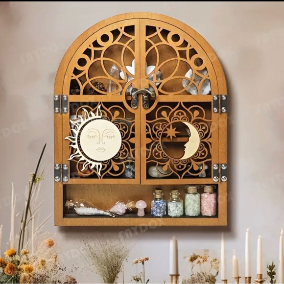 Brand new still in box witchy shelf - Picture 5 of 7